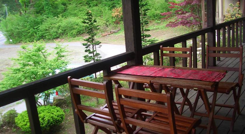 วิลลา ชิกิเต Hotel ฟูจิโยชิดะ ภายนอก รูปภาพ